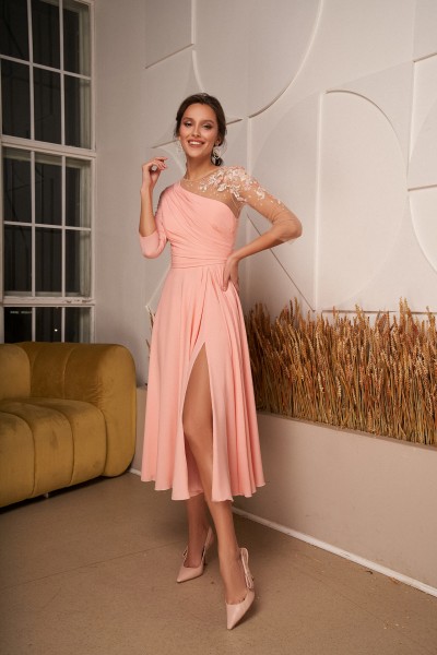 Выпускное платье Давьяна ( цена 31500руб) в наличии размер 52rus